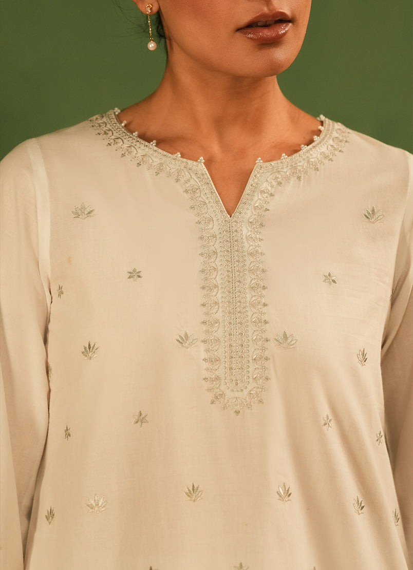 embroidered-kurta