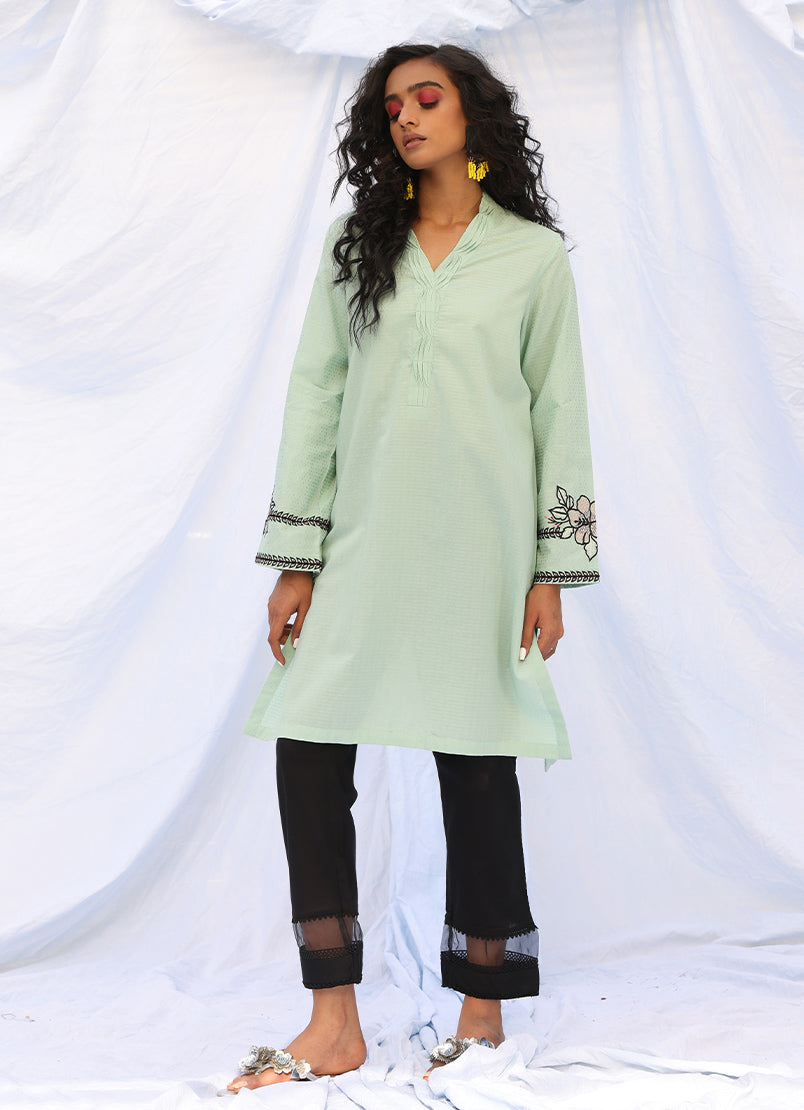 Floral Bunch Kurta - Embroidered Pret