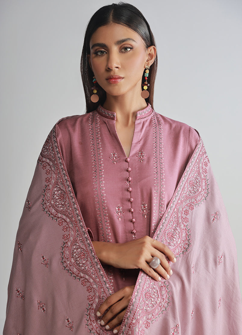 3-pc-khaddar-embroidered-suit