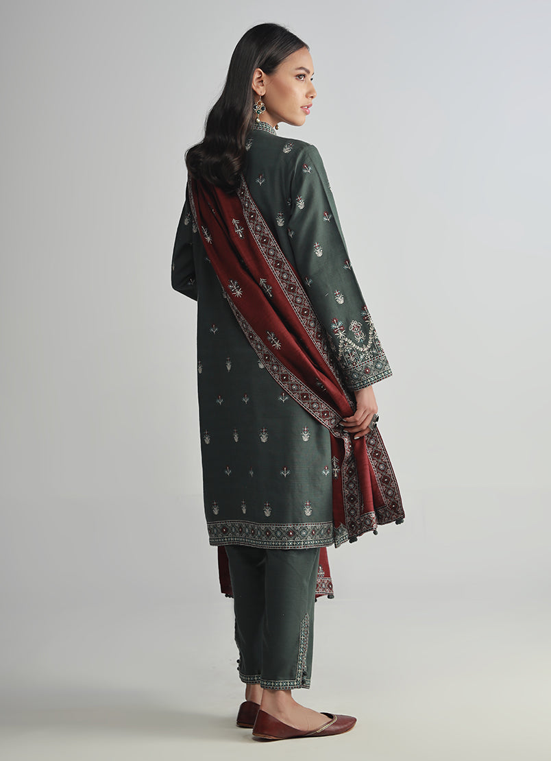 3 PC Khaddar Embroidered Suit