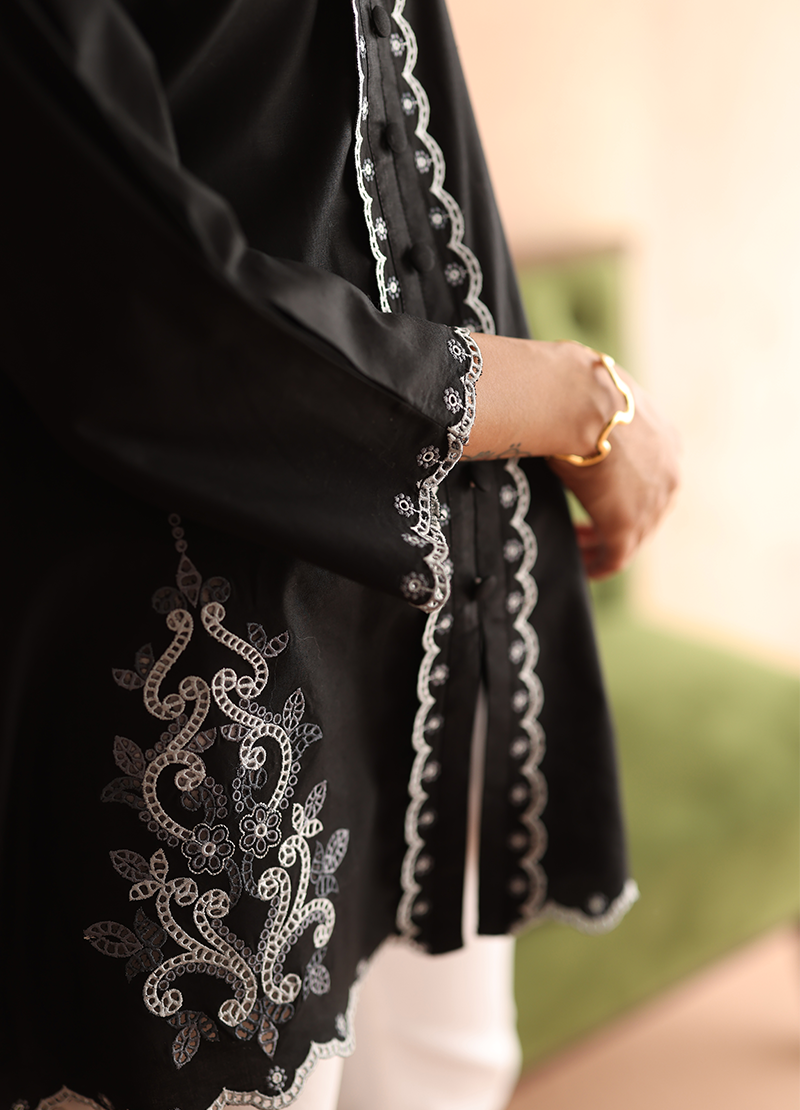 embroidered-kurti