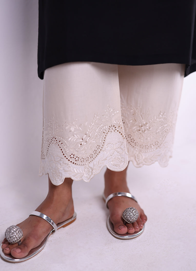 Scalloped Cut Embroidered Izaar