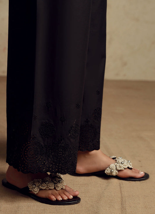 Embroidered Izaar
